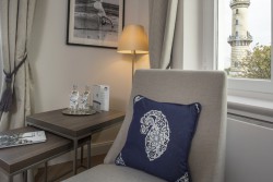 Zi106(Panorama-Terrassen-Doppelzimmer)(3).JPG Zi106(Panorama-Terrassen-Doppelzimmer)(3).JPG